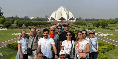 family delhi tour package